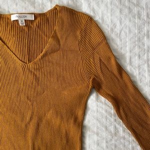 Ribbed long sleeve shirt